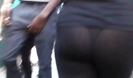 彼はブロンドの彼女のタイトなお尻に大きなコックを刺した エロ 動画 女 の ため