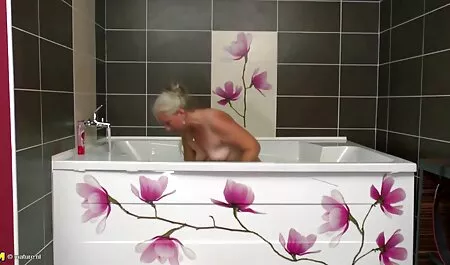 メイドを見ると、ディルド、クローゼットとの結果彼女のパートナー 女 の 人 が 見る エロ 動画