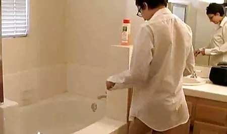 長い脚をニワトリのトレードマークの取得単にasshole 女性 の エロ ビデオ
