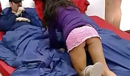 恐竜金髪と驚きを示しているすべての魅力の彼女の 無料 動画 h 女性