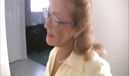 角質娘目覚めお父さんアップとともにa blowjob セックス 動画 女