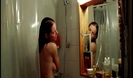 美術史の代わりに、学生とセックスを話してサングラスを着て女性 女性 h 動画