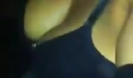 小さな若い主婦、友人を通じて、口頭、台所で揚げ 女性 の ため の セックス 動画