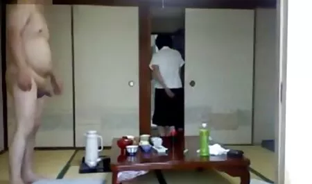 私は女の子に会いました,大きなお尻,そして、最初の日にお尻にそれを置きます エッチ 女性 無料 動画