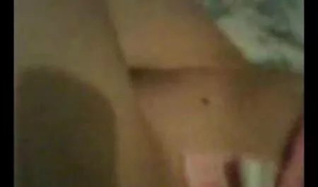 自宅で二つのバイセクシャル解放満足した男 エロ 女 動画