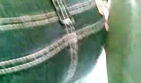 茶色の髪の女の子は自分自身に驚いて、彼女を愛しています 女 用 オナニー 動画